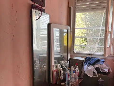 Depto Tipo Casa en Venta 70 años