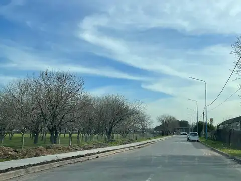 Terreno en Venta en Loma Verde, USD 30.000