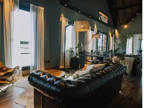 Av. Jorge Newbery 3000