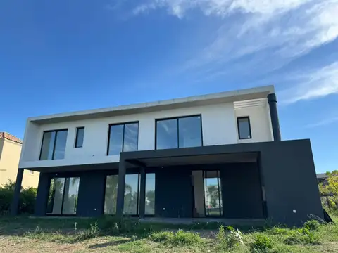 Casa en Venta al Noreste