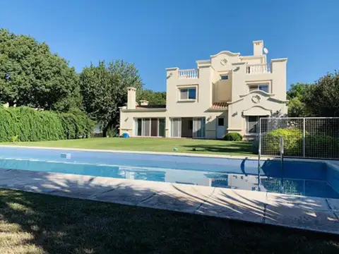 Country Ayres Del Sur