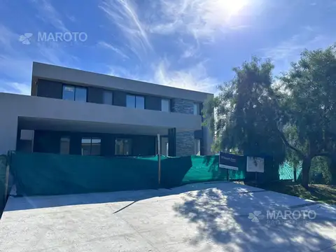 CASA A LA LAGUNA EN VENTA EN SAN MATIAS - MAROTO PROPIEDADES