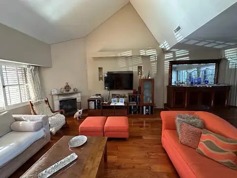 Casa en Venta al Noroeste