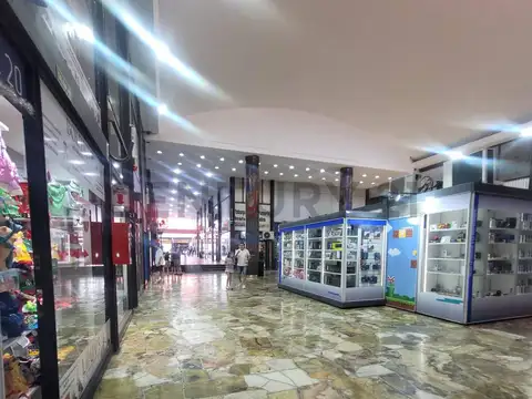 Avenida Cabildo 2200, Piso 0