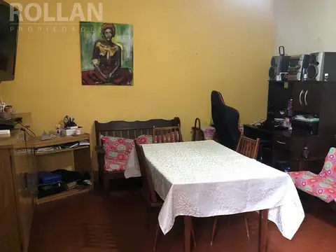 Casa 4 ambientes con 1 baño