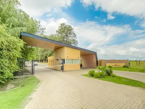 Terreno en Venta 32  mts Fondo