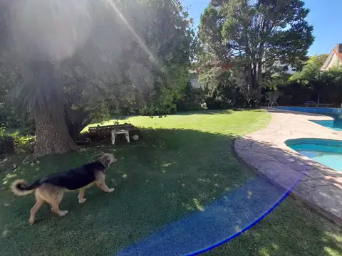 Casa 6 ambientes con 5 baños