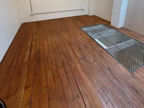 Oficina en Alquiler al Norte