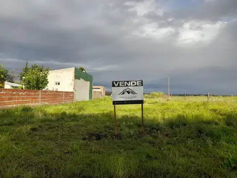 Lote  Saldungaray  14 Mts  De Frente   Con  Hermosa  Vista  De Fondo