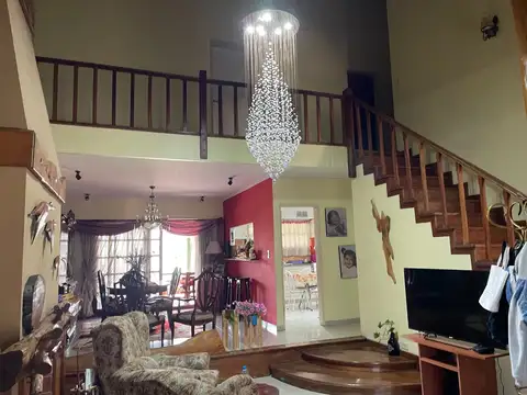 Casa en Venta en Villa Santos Tesei, USD 190.000