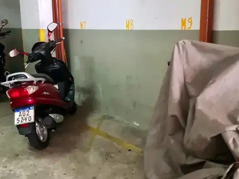 Cochera en Venta Cubierta