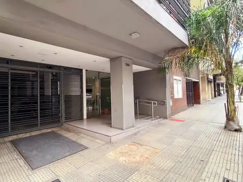 Viamonte 2055 - Cochera para Moto