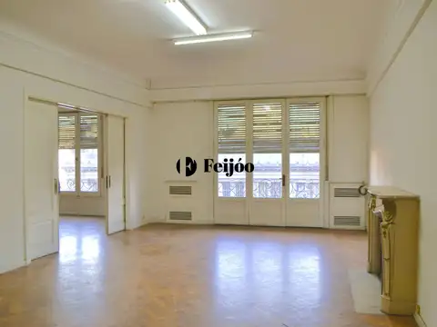 Departamento en Venta de 6 ambientes