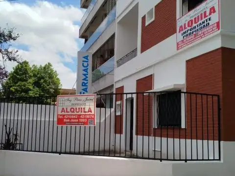 Casa en Alquiler de 3 dormitorios