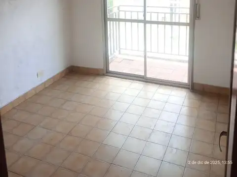 Depto Tipo Casa en Alquiler de 3 ambientes