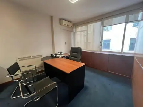 Oficina en Venta 40 años