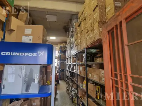 Galpon en Venta 10  mts Frente