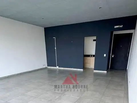 Oficina en Alquiler en Pilar, $ 900.000