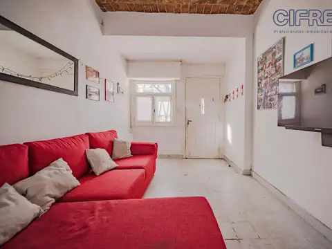 Depto Tipo Casa en Venta al Este