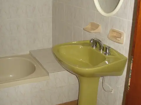 CASA LOTE PROPIO *LA1400*