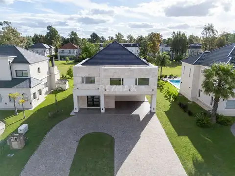 Casa en Venta 1 año