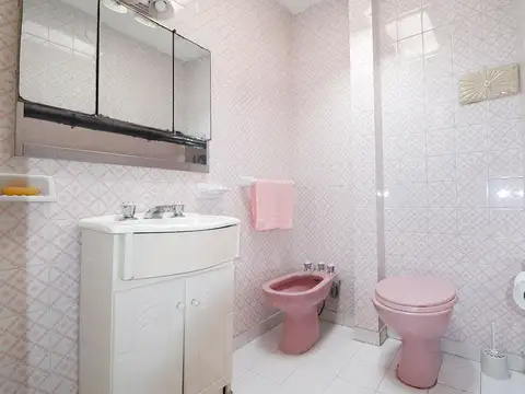 Depto Tipo Casa en Venta 50 años