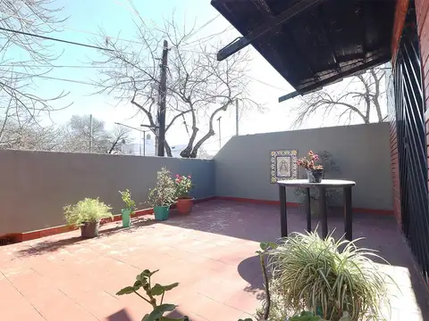 Depto Tipo Casa en Venta de 4 ambientes