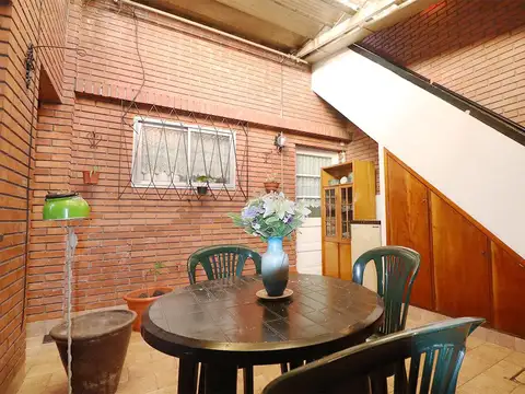 Depto Tipo Casa en Venta de 3 dormitorios