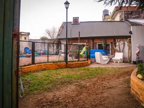 Casa en Venta con 1 cochera