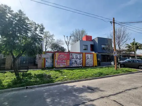 Acha entre 330 y 330bis