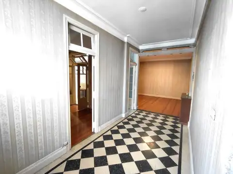 VENTA 4 AMB LUMINOSO 100M2 SALTA Y GARAY APTO PROF