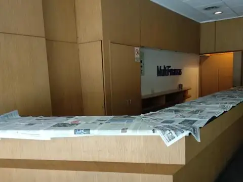 Sarmiento  al 400 - NO PAGA EXPENSAS- Negocio Especial