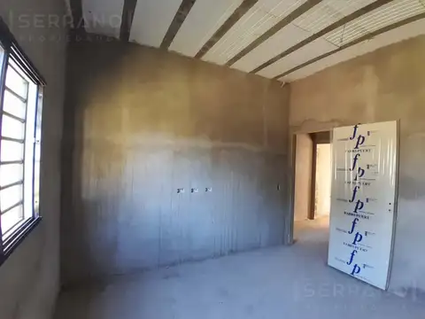 Casa 3 ambientes con 1 baño