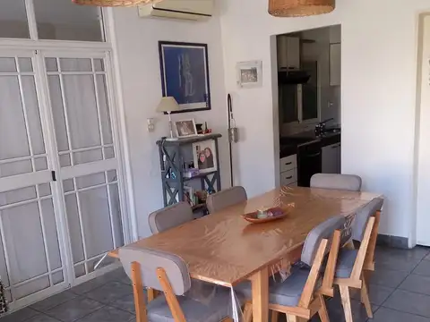 Depto Tipo Casa en Venta de 4 ambientes