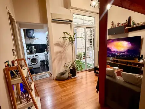 Depto Tipo Casa en Venta en Almagro, USD 80.000