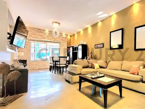 VENTA VILLA DEVOTO CASA 5 AMB CON GARAGE