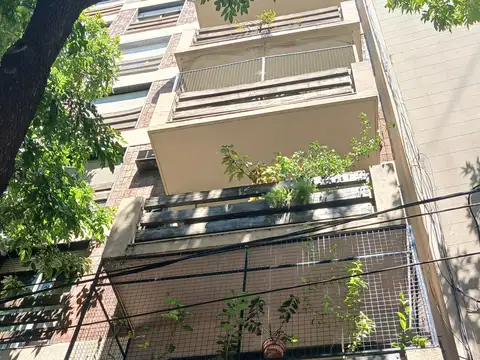 Departamento en venta en Constitución de 2 ambientes lateral Cercania con UAI y UADE Avdas 9 de Julio, San Juan y Garay
