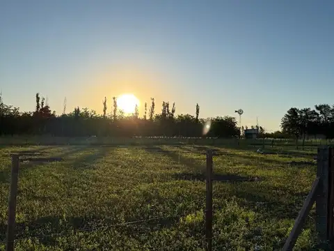 Terreno en Venta en Diego Gaynor, USD 3.500