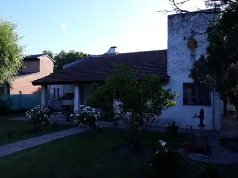 Quinta en Venta con 1 cochera