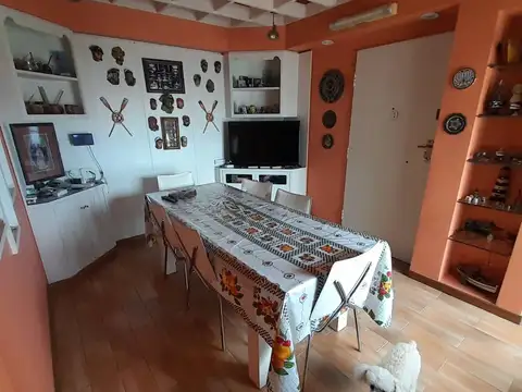 Depto Tipo Casa en Venta de 4 ambientes