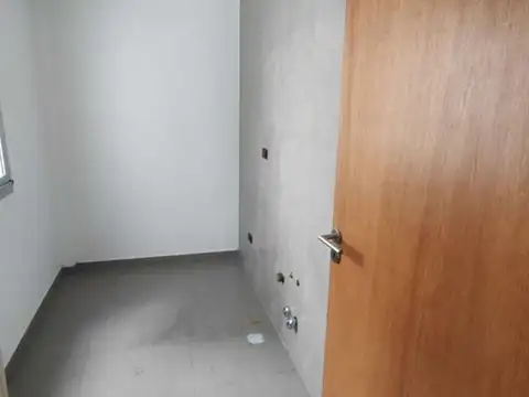 Oficina en Alquiler en Monserrat, USD 500