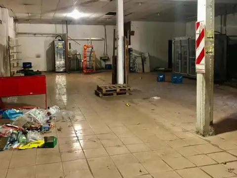 Galpon en Venta en Jose Leon Suarez, USD 190.000