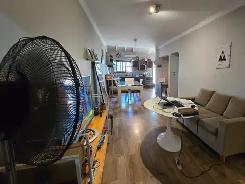 Depto Tipo Casa en Venta de 3 ambientes
