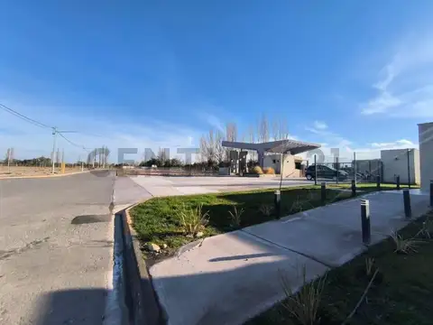 MILCAYAC II , Piso 0