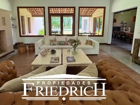 Club De Campo Los Puentes