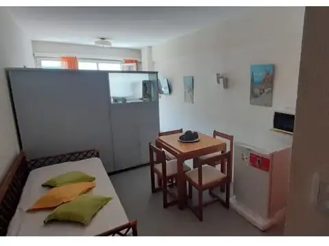 Departamento en Alquiler Temporal 65 años