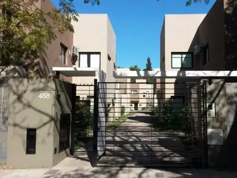 HERMOSO DUPLEX DE 2 AMB CON COCHERA