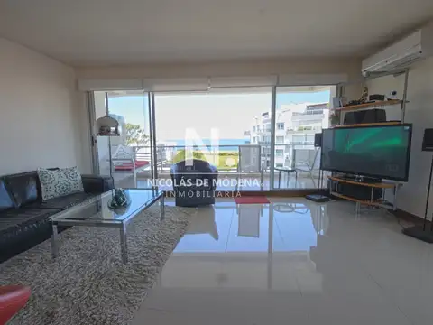 Apartamento en Pinares a la venta 3 dormitorios