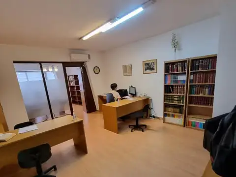 OFICINA EN VENTA