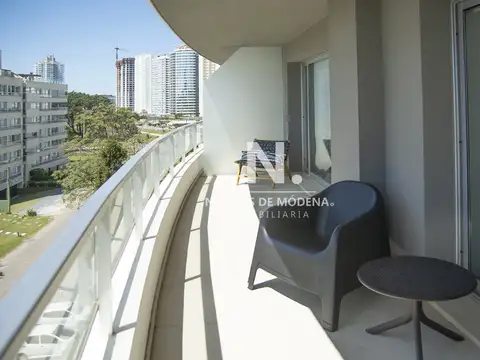 Departamento de 1 dormitorio en venta en Aidy Grill , Punta del este